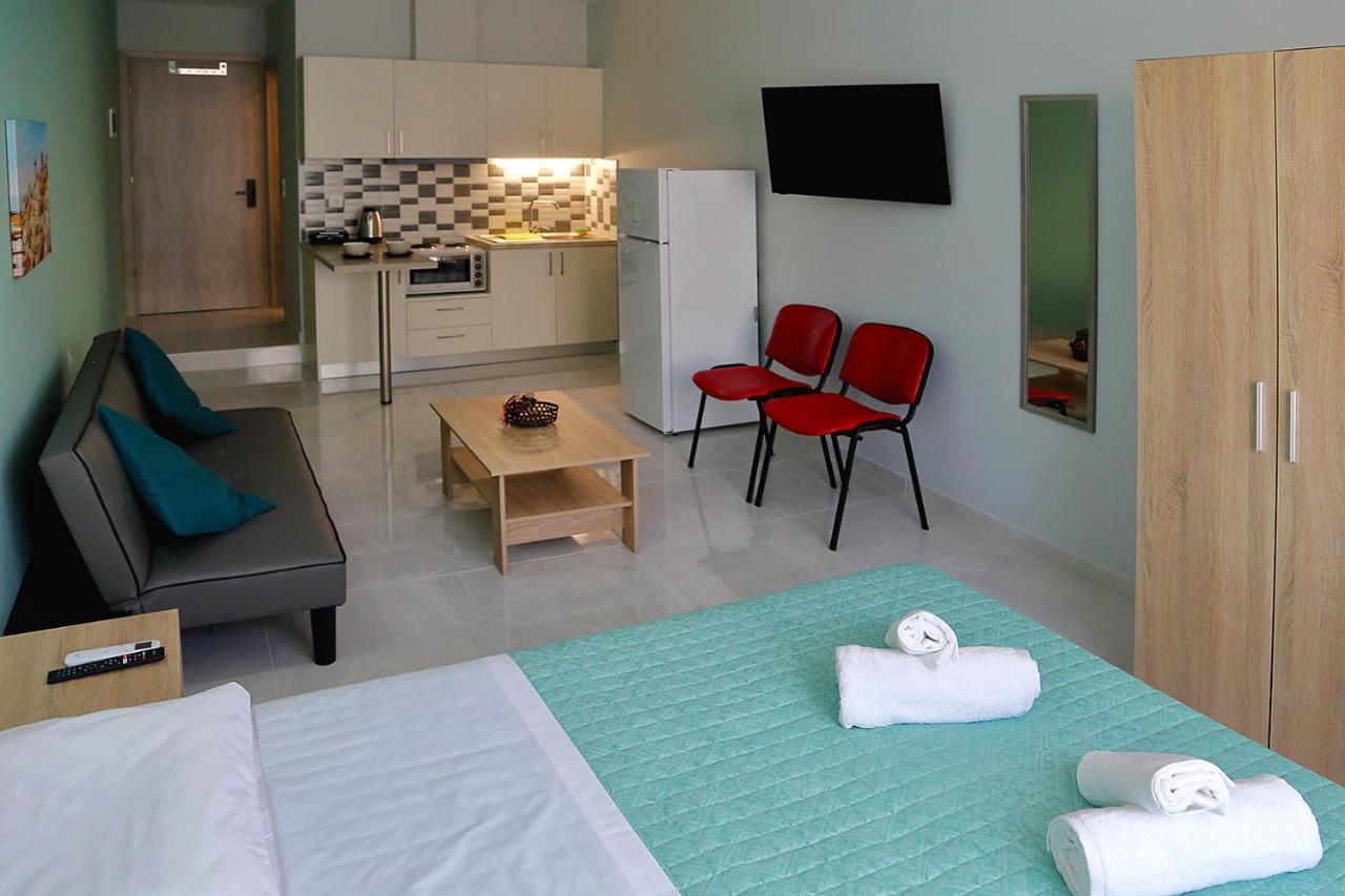 Menta Studios Thessalonique Extérieur photo
