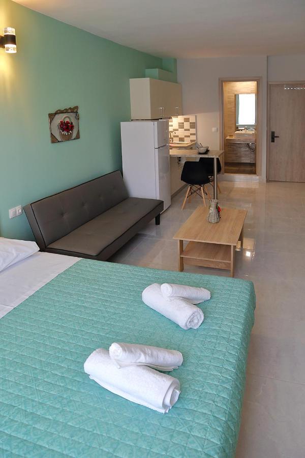 Menta Studios Thessalonique Extérieur photo