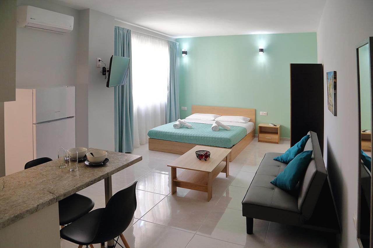Menta Studios Thessalonique Extérieur photo