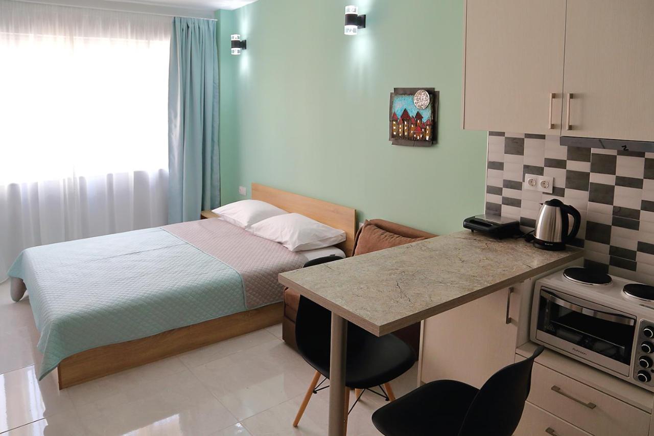 Menta Studios Thessalonique Extérieur photo