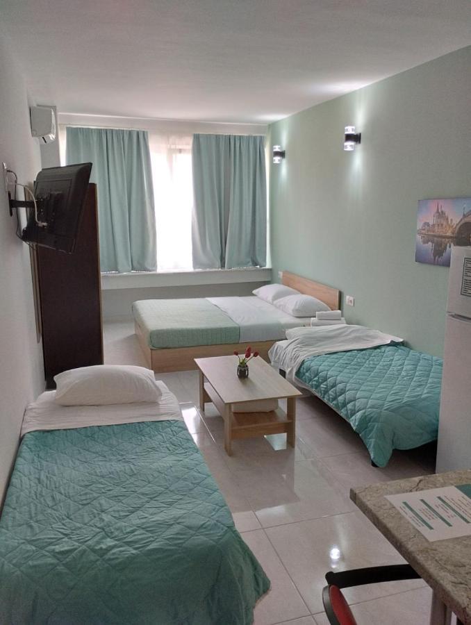 Menta Studios Thessalonique Extérieur photo