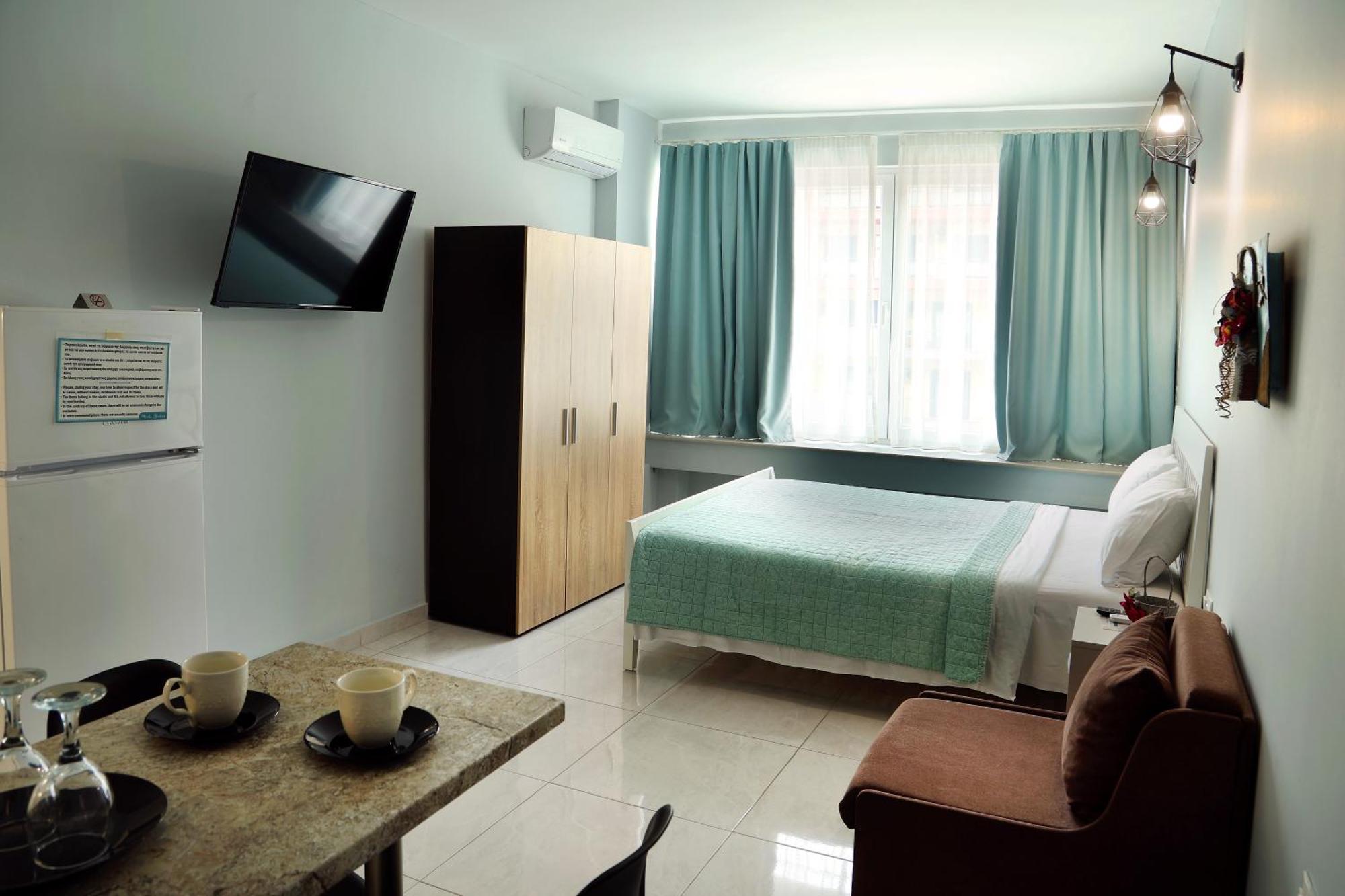Menta Studios Thessalonique Extérieur photo
